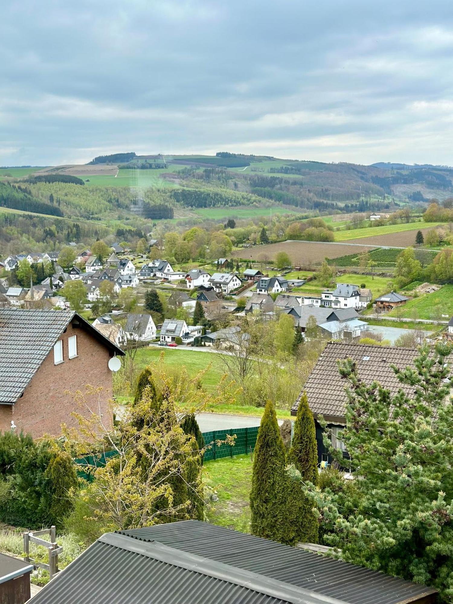 Gemuetliche Wohnung In Winterberg Esterno foto